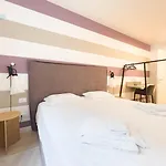 Blue Palace 1b Tirabora Short Rent, Con Parcheggio Privato * Τεργέστη