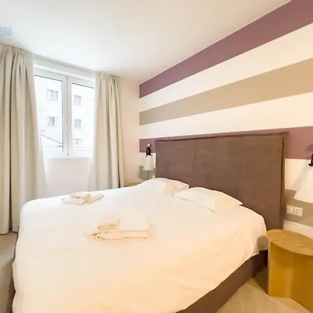Blue Palace 1b Tirabora Short Rent, Con Parcheggio Privato Lejlighed *